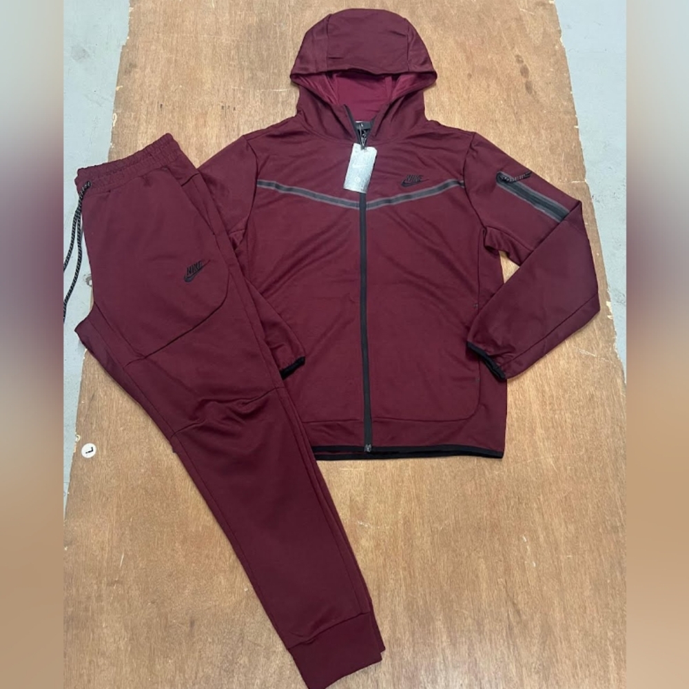 Nike Burgundy and Black Sweatsuit